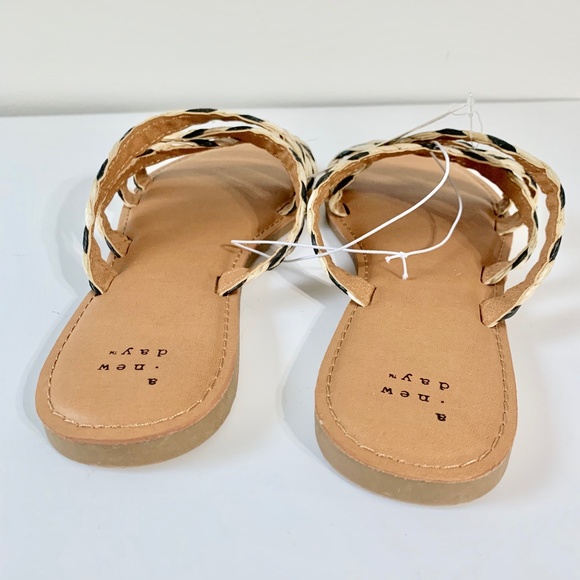 Trendy Raffia Boho Style Sandals Size 10 - Picture 6 of 9